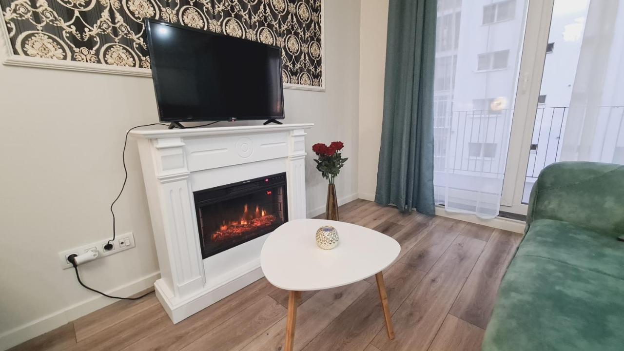 5* Luxury Near Avram Iancu Sq New. Private Parking Appartement Cluj-Napoca Buitenkant foto
