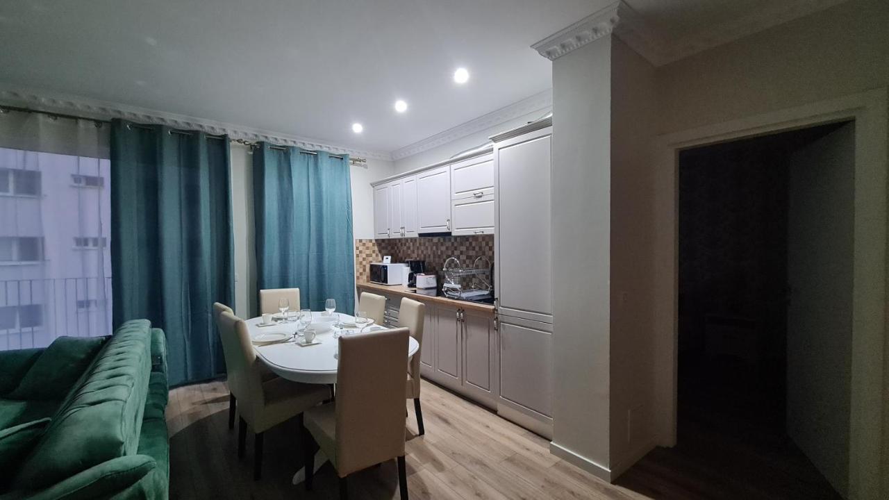 5* Luxury Near Avram Iancu Sq New. Private Parking Appartement Cluj-Napoca Buitenkant foto